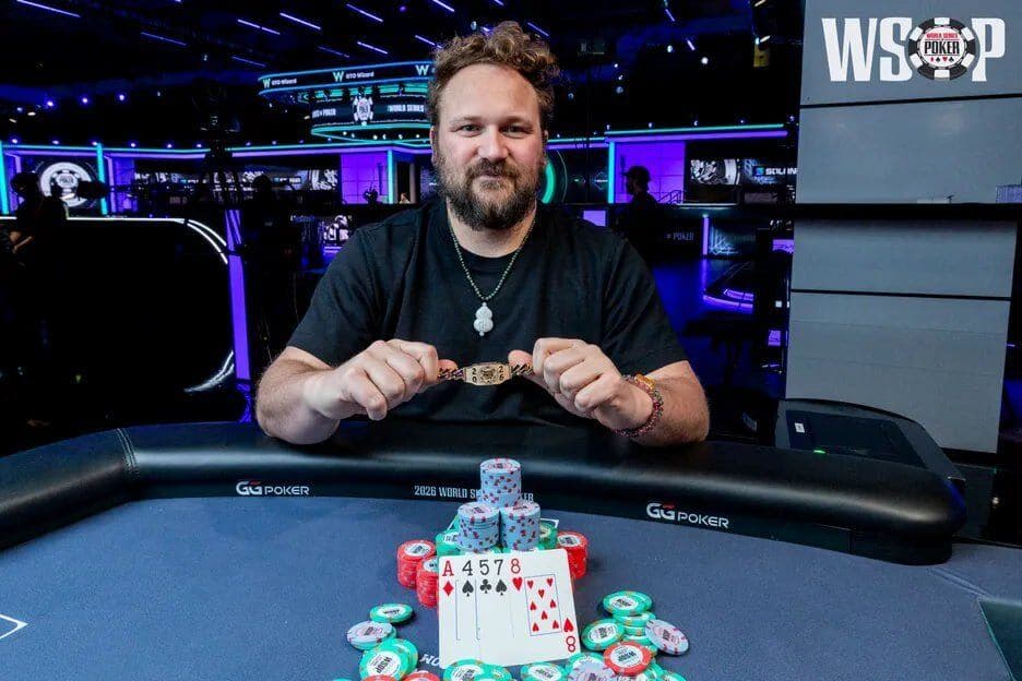 Calvin Anderson gana su segundo $10 000 Razz Championship