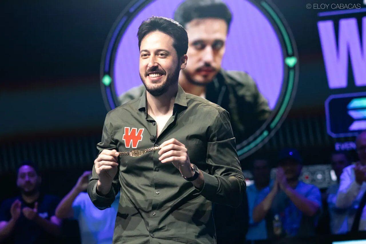 Adrian Mateos, el sexto más joven con 6 brazaletes WSOP
