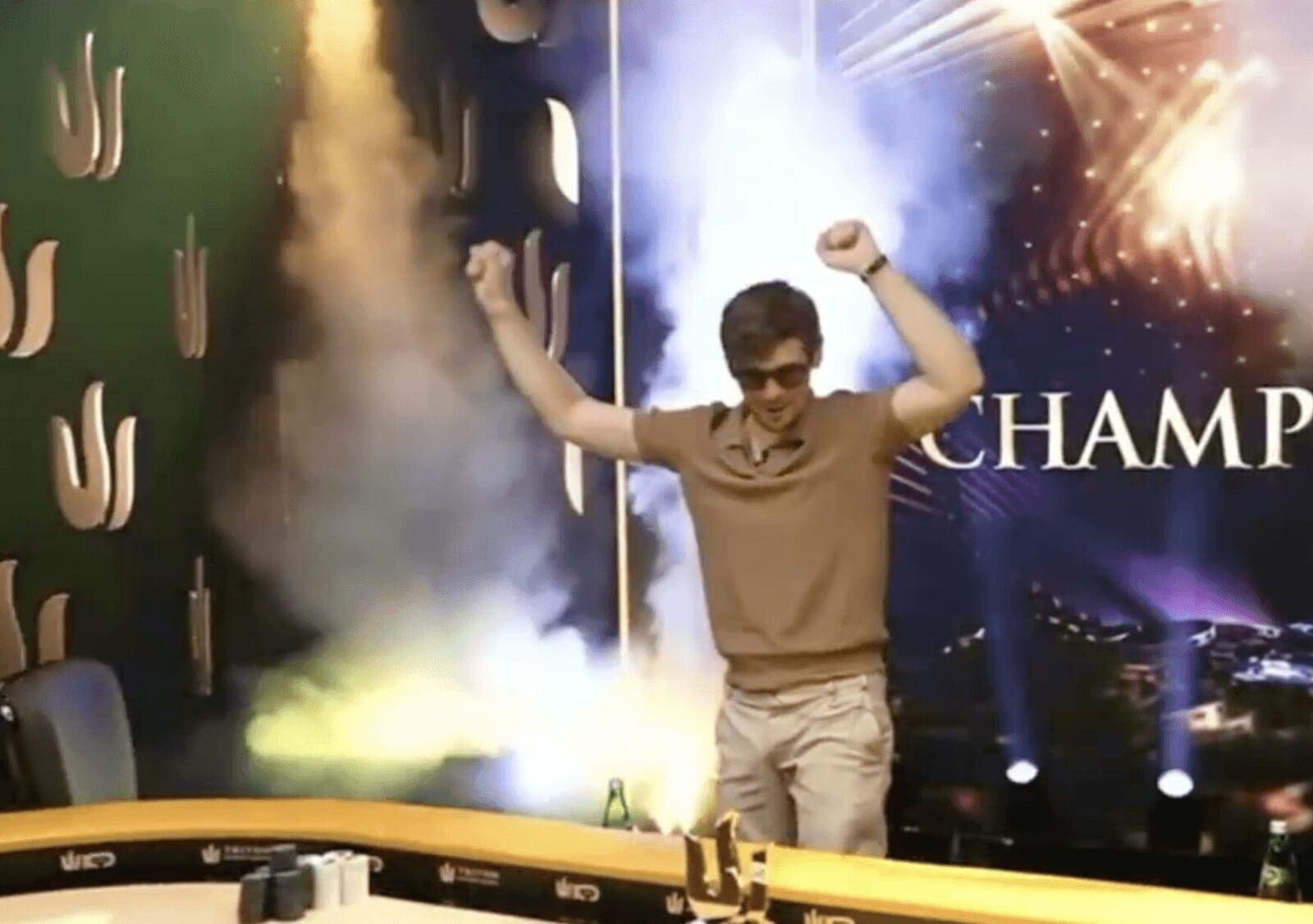 Holz gana su quinto título de Triton Poker (y un plátano)