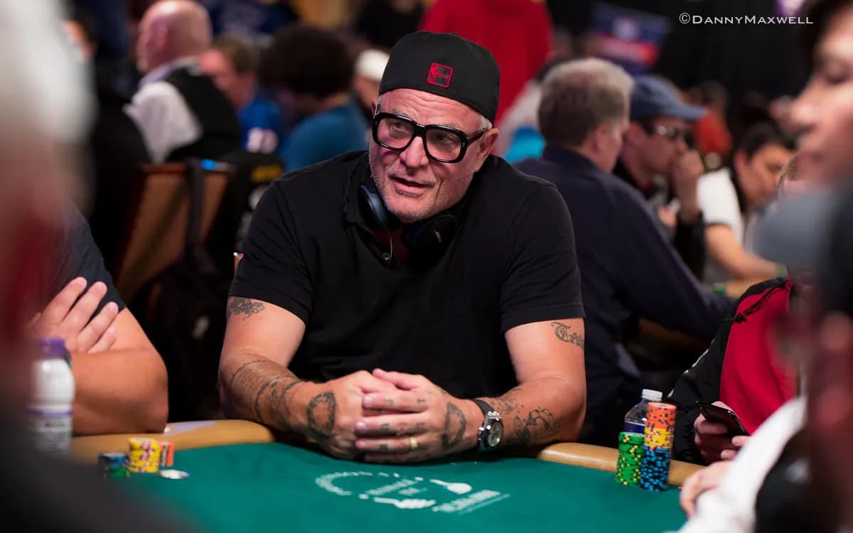 El director Cassavetes perdió un bote de 355 000 $ en High Stakes Poker