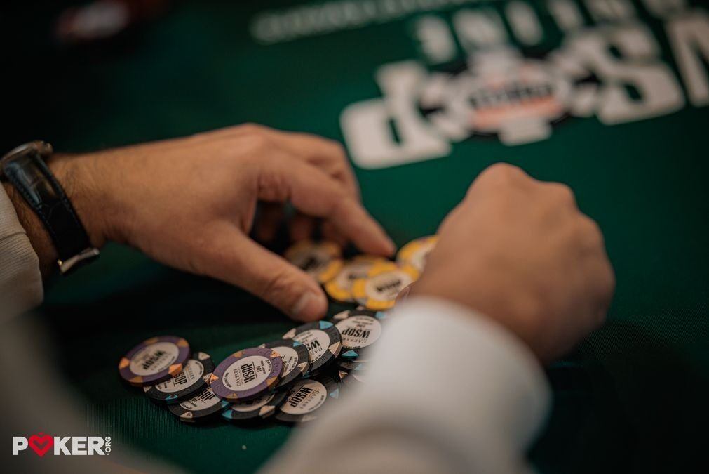 Jugador en la WSOP durante una mano