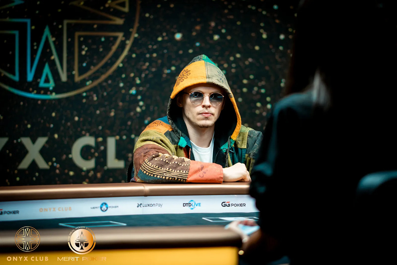 Казино Duel стало официальным спонсором Triton Poker